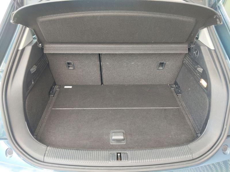 Audi A1 A1 Sportback 1.0 tfsi Sport 82cv