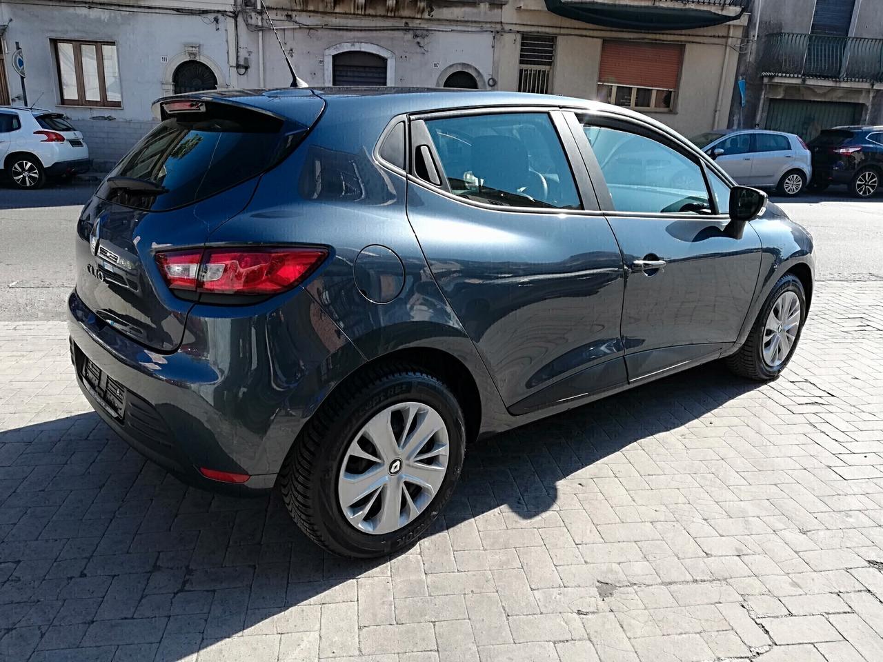 Renault Clio TCe 12V 75 CV 5 porte NO CLIMA