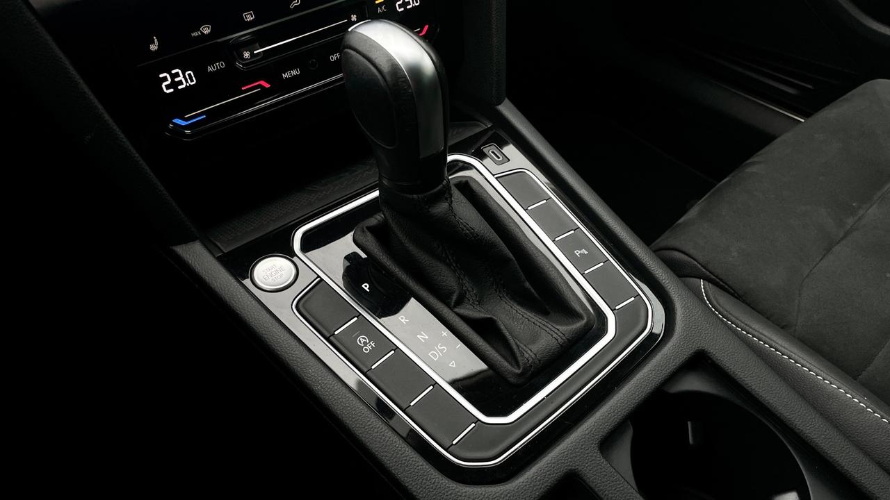 VOLKSWAGEN PASSAT 2.0 EXECUTIVE 4 MOTION TDI SCR 200CV - FULL LED, VIRTUAL COCKPIT, PELLE