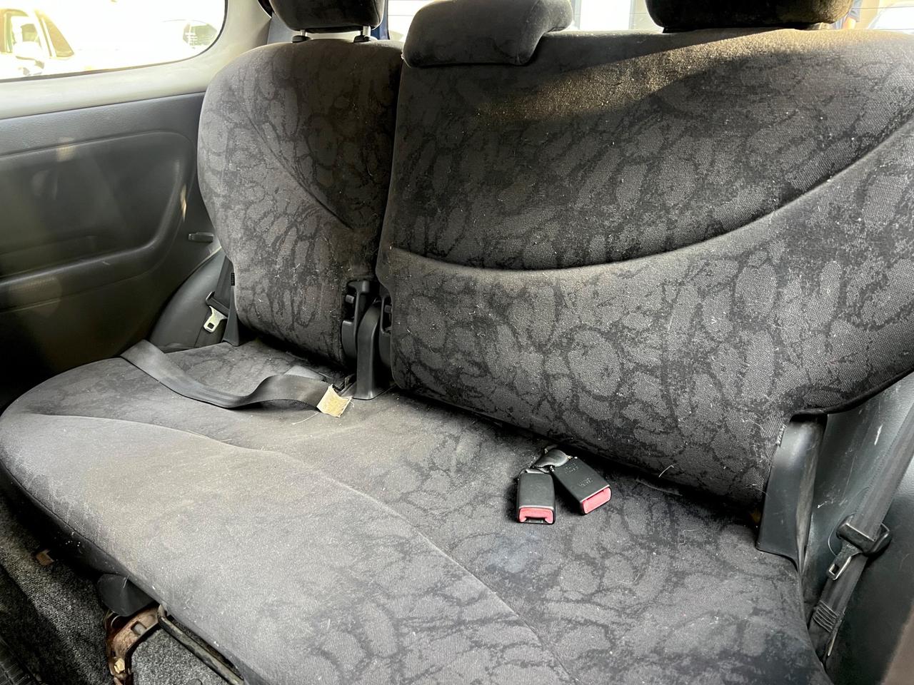 Toyota Yaris 1.4 tdi D-4D cat 3 porte