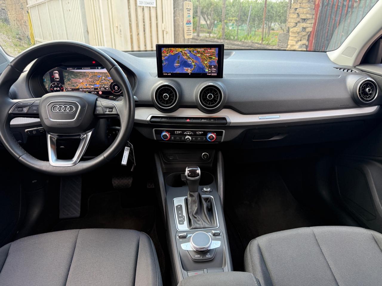 Audi Q2 35 TDI S tronic Business