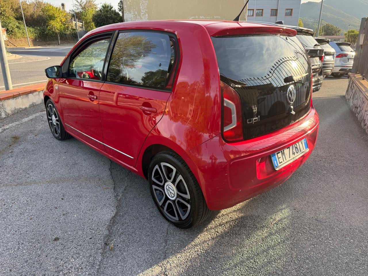 Volkswagen up! 1.0 75 CV 5p. high