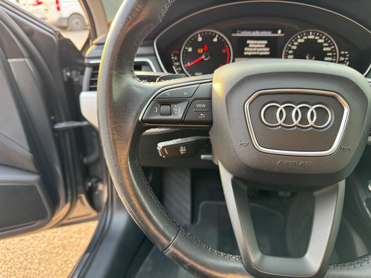 Audi A4 Avant 2.0 TDI 122 CV S tronic Sport Neopatentati