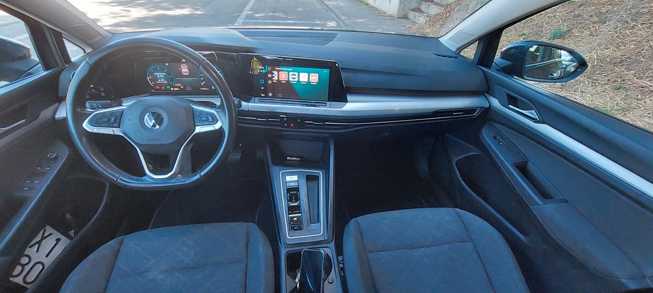 GOLF 8 DSG 2,0 DIESEL 115 CV STRAFULL NAVI LEGA TELEFONO CRUISE CAMBIO AUTOMATICO NUOVA
