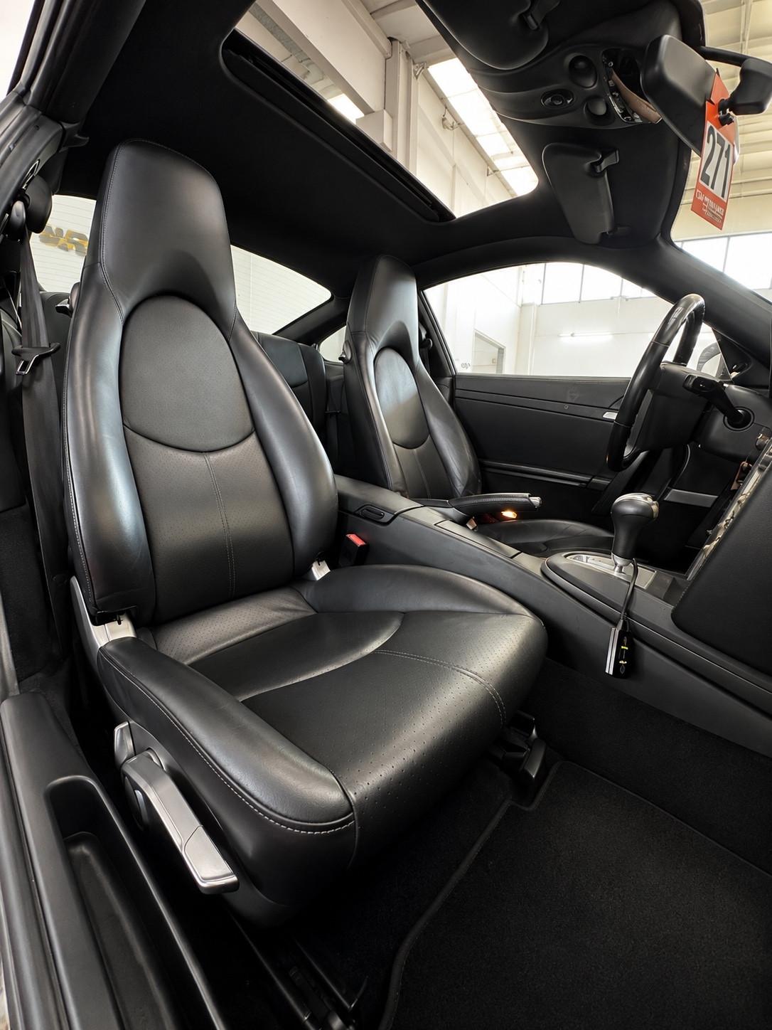 Porsche 911 Carrera Coupé