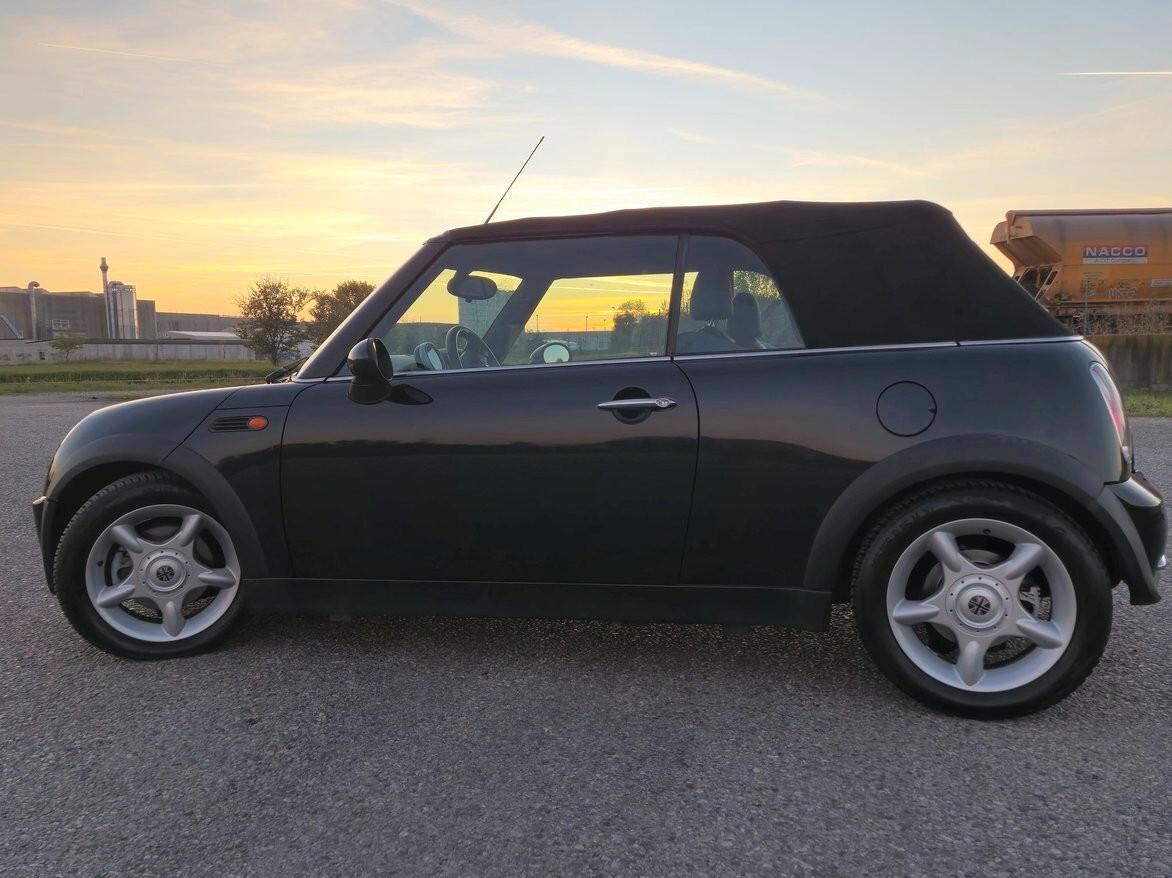 Mini Mini 1.6 16V Cooper Cabrio