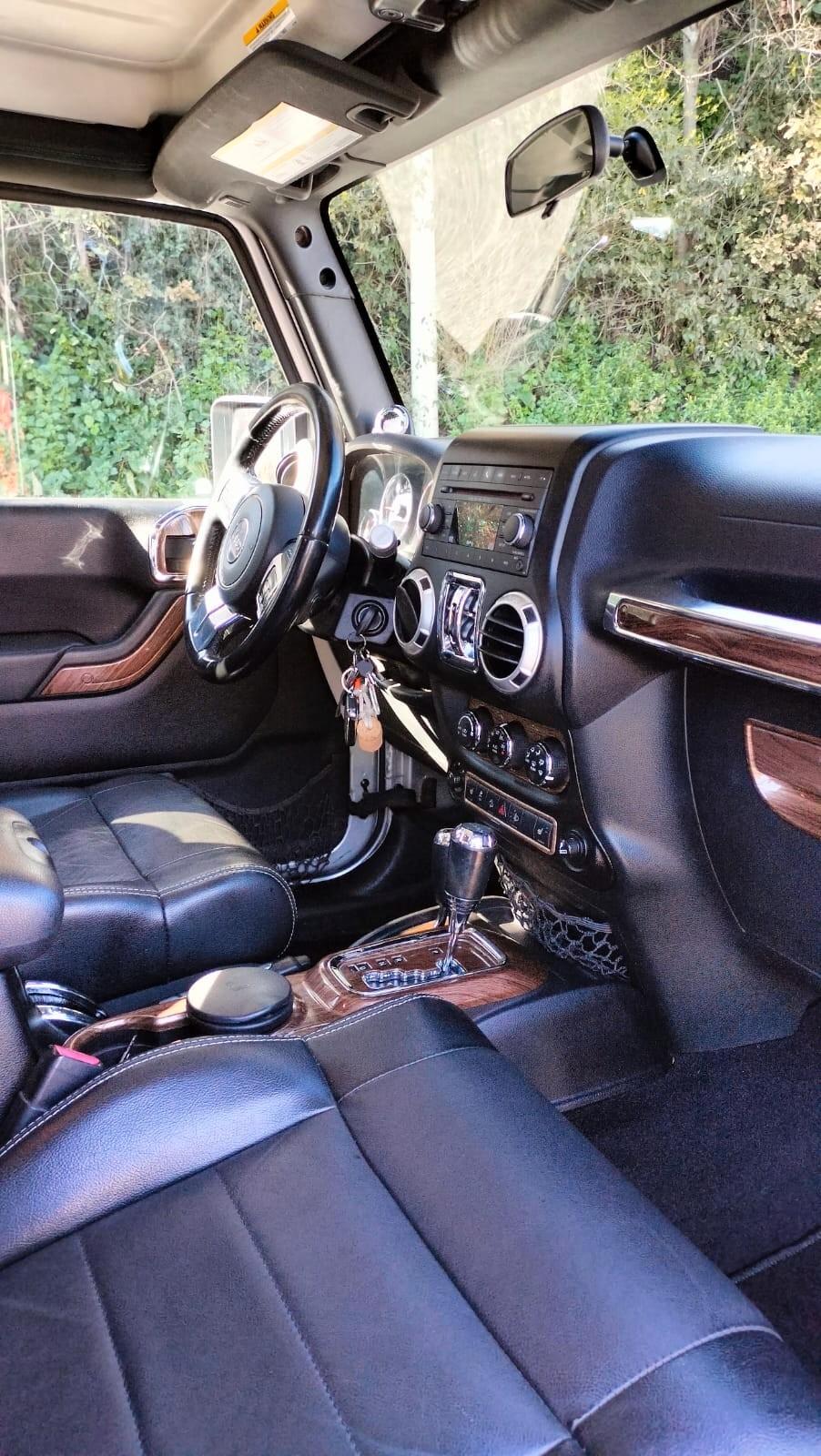 Jeep Wrangler Unlimited 2.8 CRD DPF Sahara