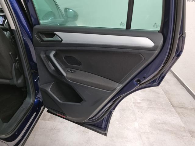 VOLKSWAGEN Tiguan 2.0 TDI SCR DSG 4MOTION Business BMT
