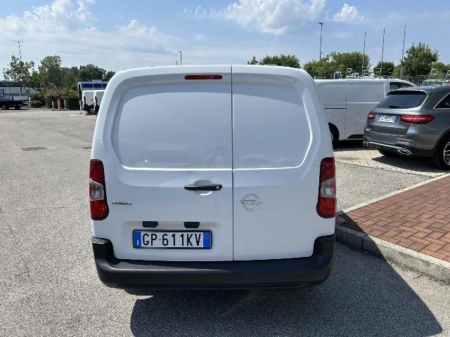 Opel COMBO L2 130