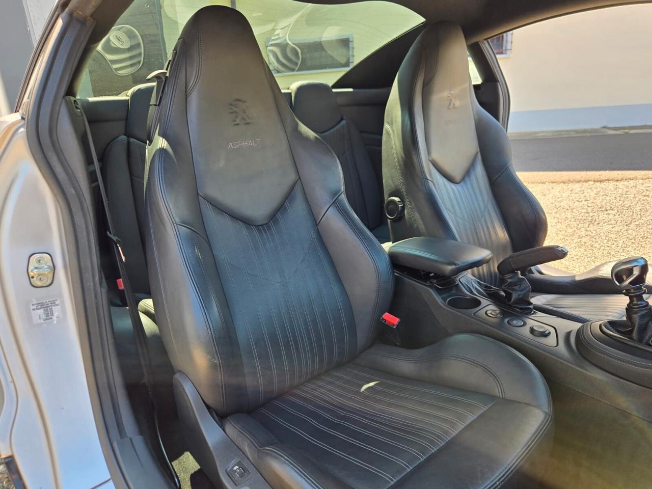 Peugeot RCZ 2.0 HDi 163CV Asphalt full optional