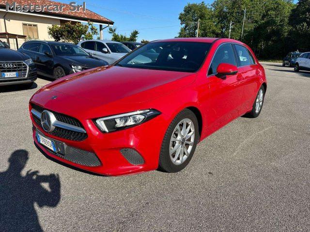 MERCEDES-BENZ A 180 A 180 d Sport auto - FS929SH
