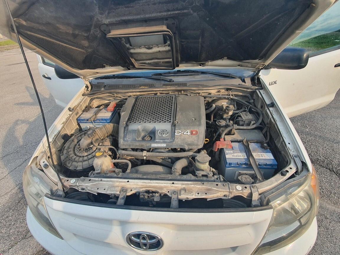 Toyota Hilux 2.5 D4D 120CV 4x4 Cab. Corta