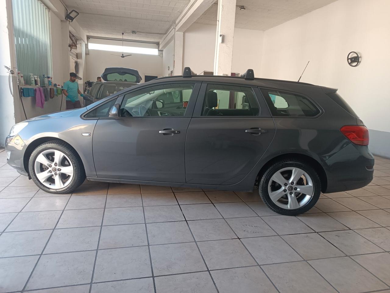 Opel Astra 1.7 diesel garanzia