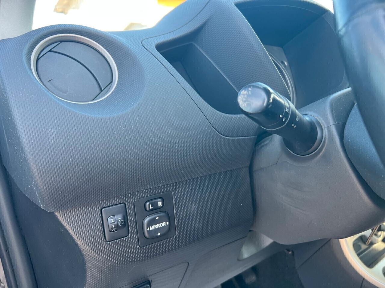 Toyota Urban Cruiser Urban Cruiser 1.4 D-4D AWD Sol