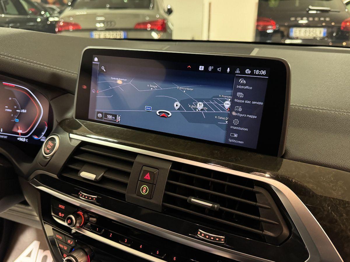 BMW X3 xDrive20d 48V Luxury Line Tetto/Luci Ambient/Pelle+ventilati