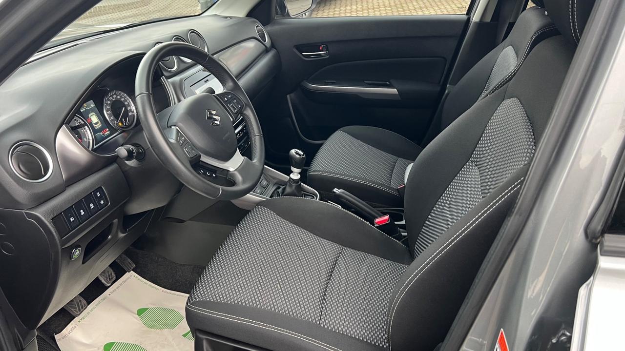 Suzuki Vitara 1.4 Hybrid Cool +GPL