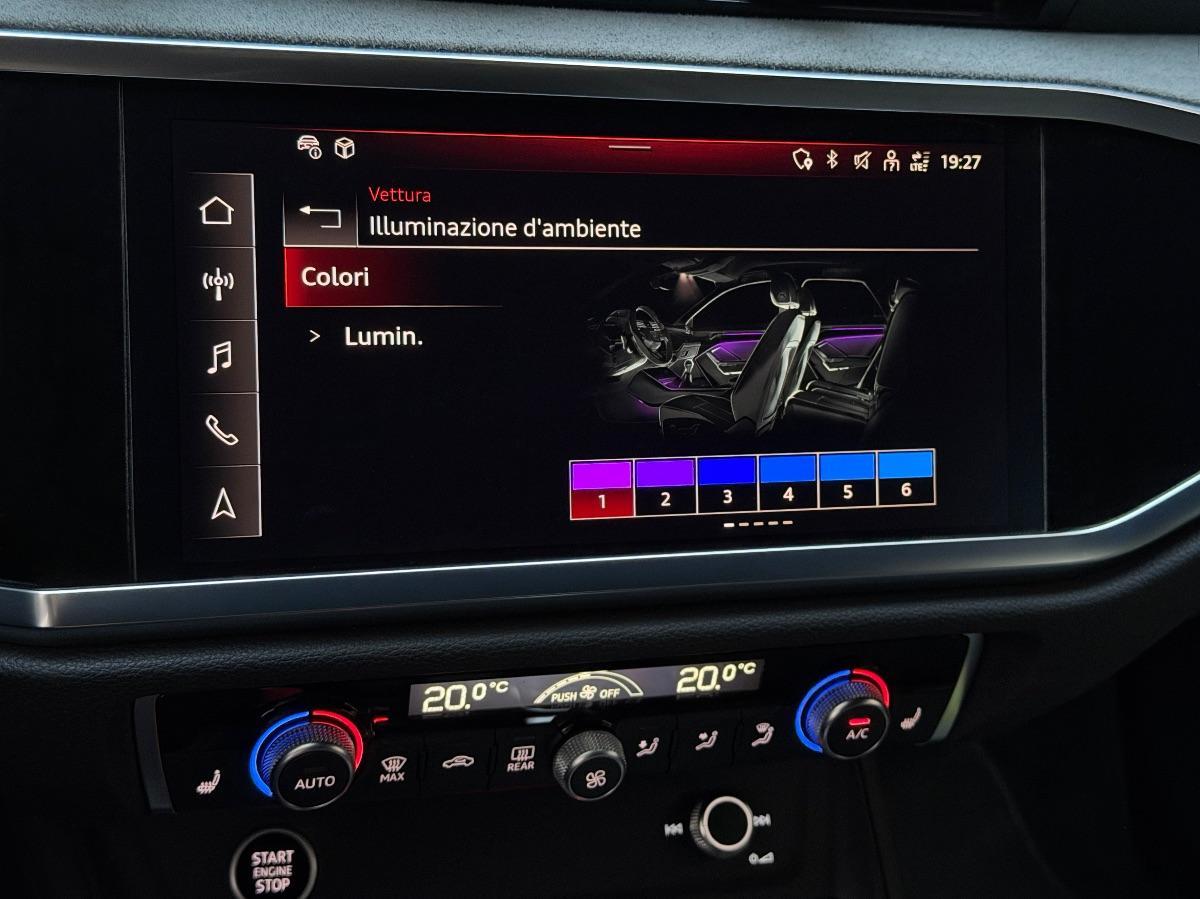 Audi Q3 Sportback 40TDI Quattro S-line Identity Black 200CV