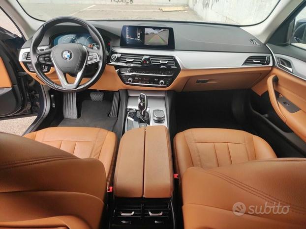 BMW Serie 5 525d Luxury auto