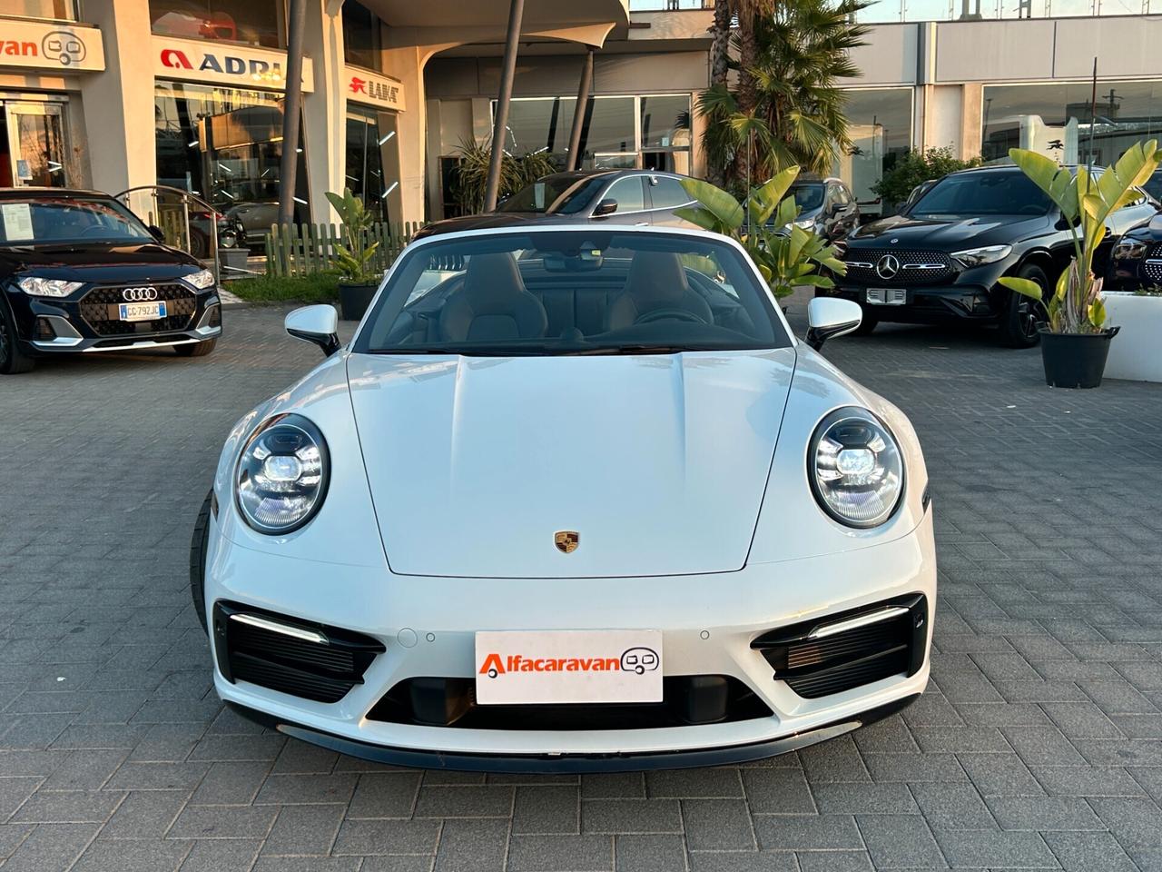 Porsche 992 911 Cabrio 3.0 Carrera 4S auto