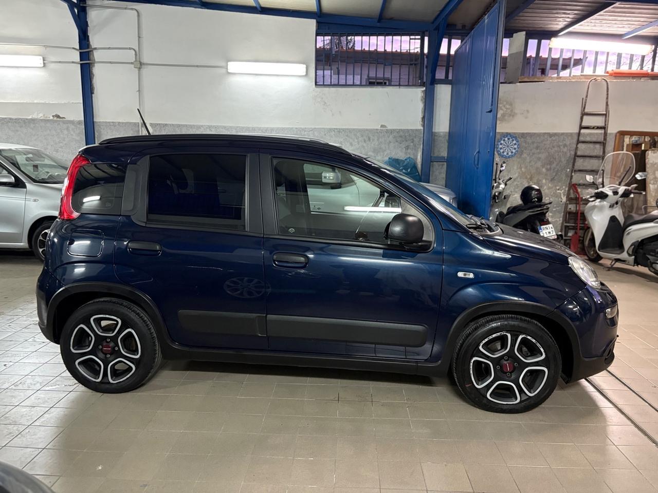 Fiat Panda 1.0 Benzina Hybrid 70cv City Cross