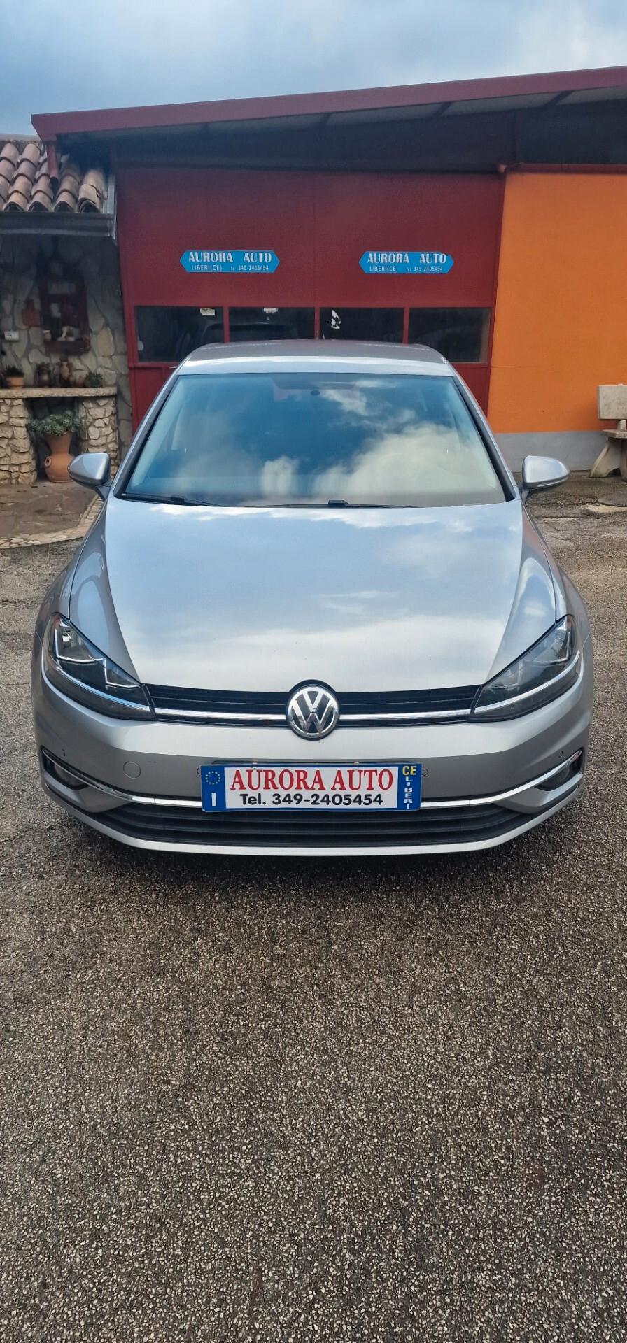 Volkswagen Golf 1.0 TSI 115 CV 5p. Business BlueMotion Technology