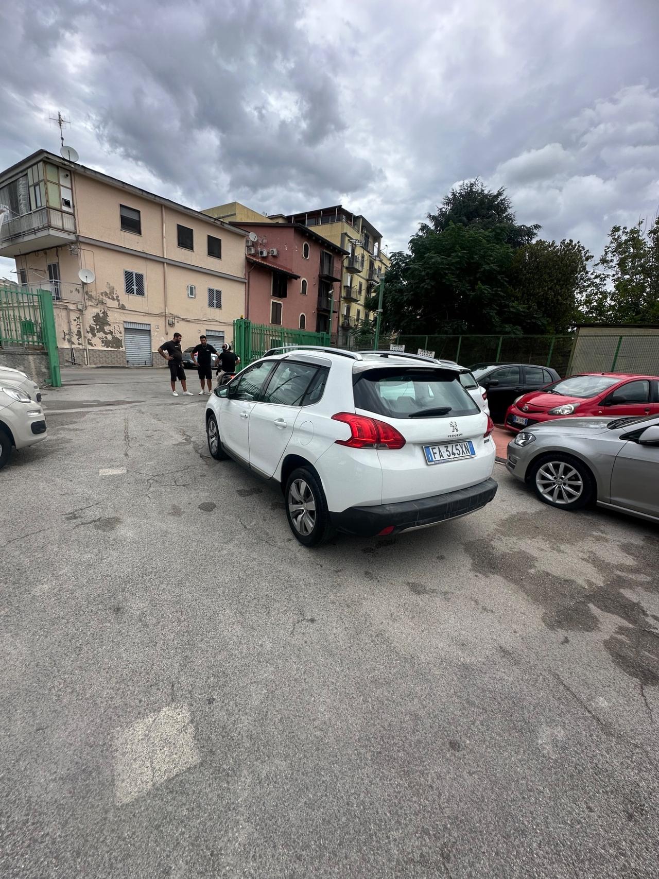 Peugeot 2008 PureTech 82 Allure