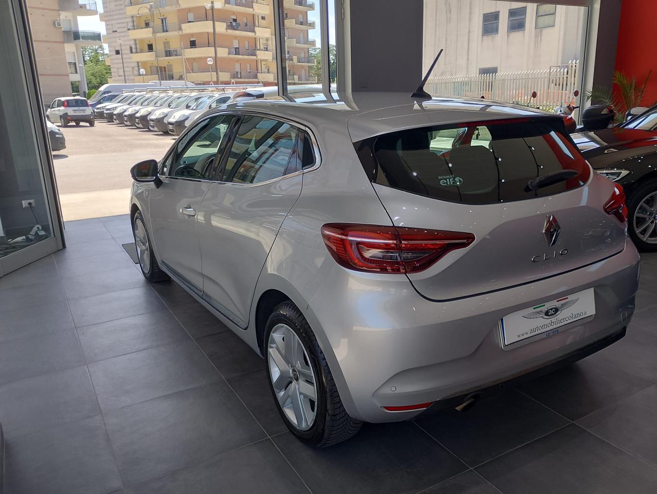 Renault Clio TCe 100 CV 5 porte Intens
