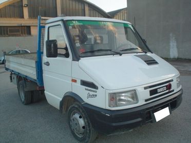 Iveco Daily II 35-8 Cassone Rib. Trilaterale