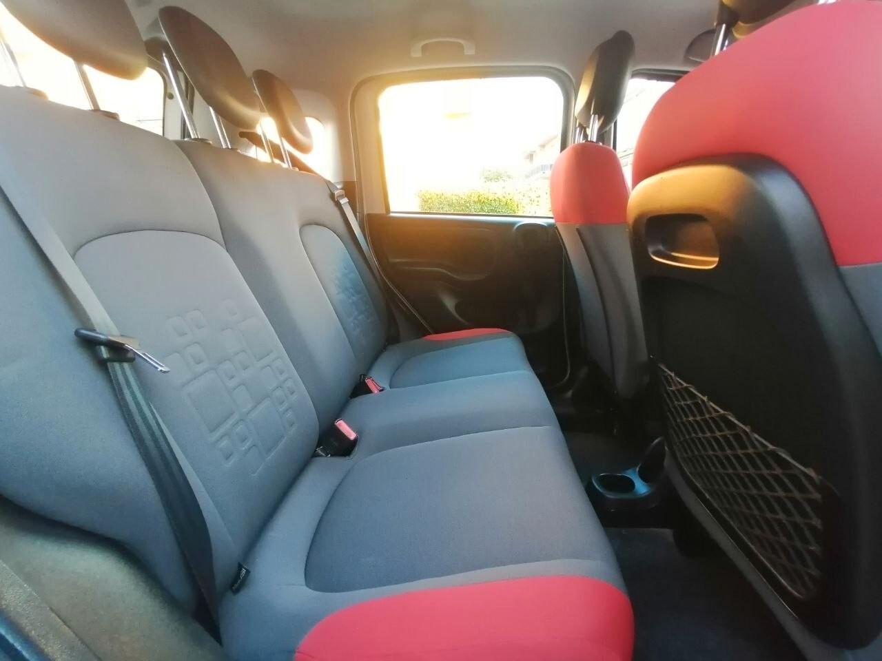 Fiat Panda 1.2 Lounge 5 posti