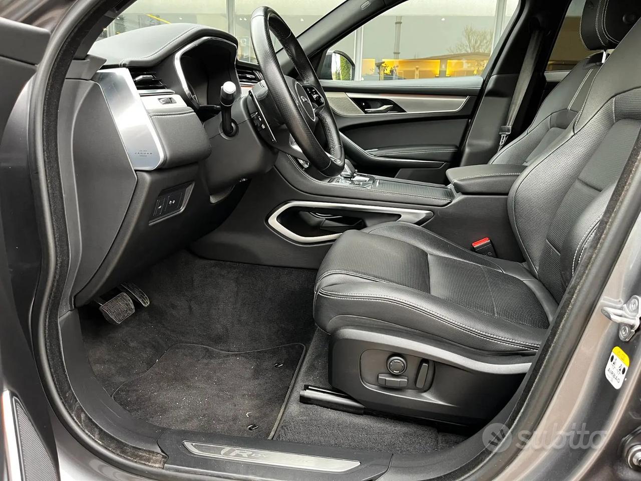 JAGUAR F-PACE 2.0 D 204CV AWD AUT.R-DYNAMIC S