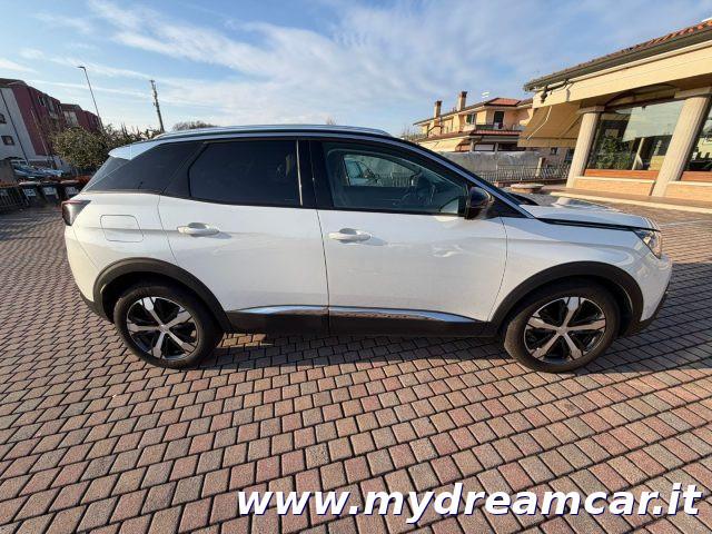 PEUGEOT 3008 PureTech Turbo 130 S&S Allure