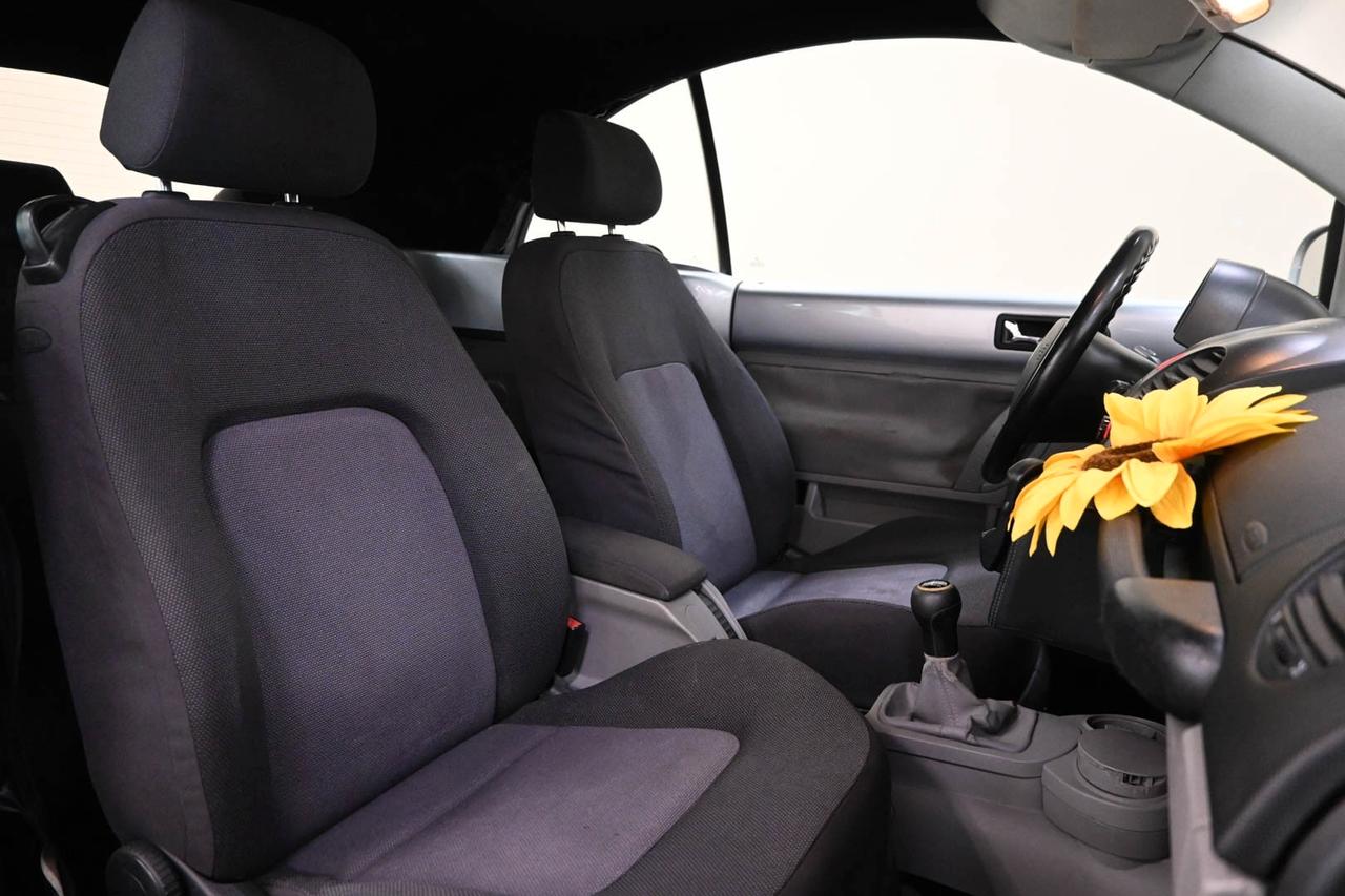 VOLKSWAGEN New Beetle 1.9 TDI 101CV Cabrio