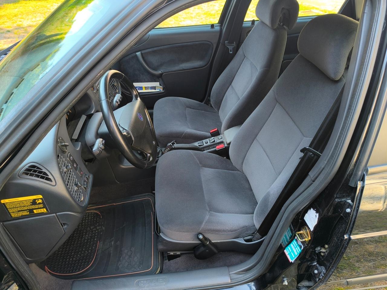 Saab 900 2.0i 16V cat 5 porte SE