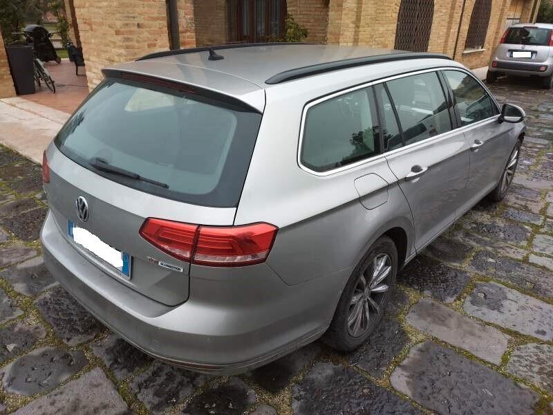 Volkswagen Passat 1.6 TDI Comfortline AIR-BAG OK!!!!!