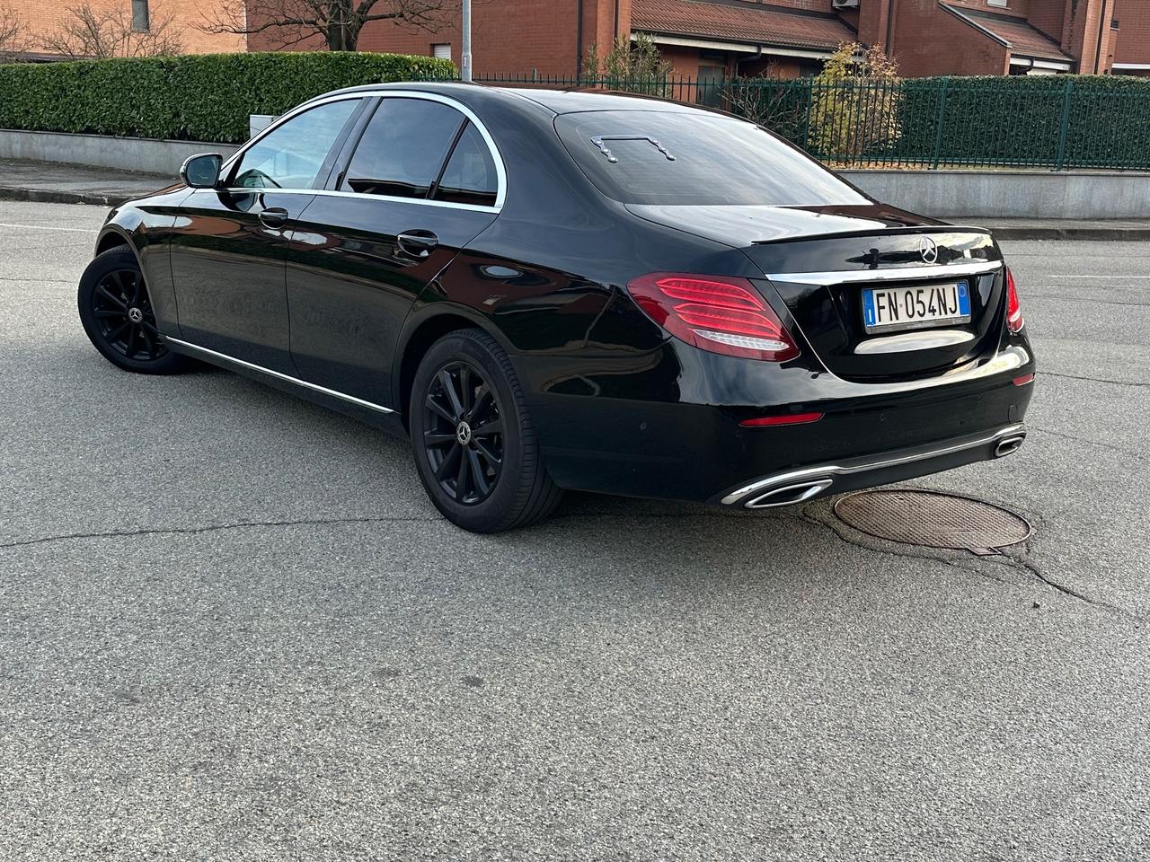 Mercedes-benz E 220 200 d Auto Premium Plus