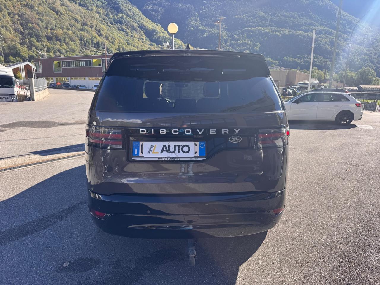 Land Rover Discovery 3.0D I6 300 CV AWD Auto Metropolitan Edition