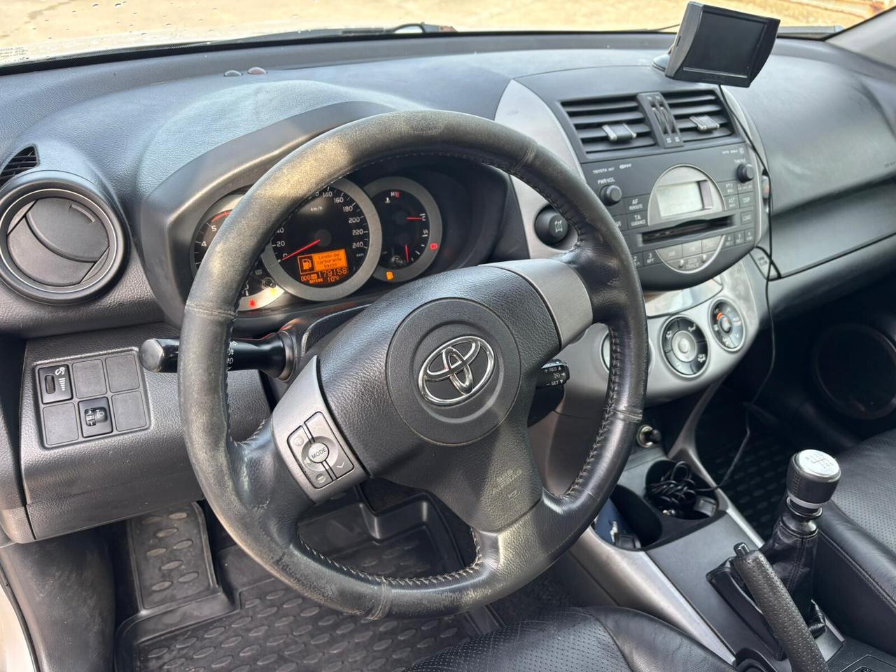 Toyota RAV 4 RAV4 2.2 D-4D 177 CV Luxury