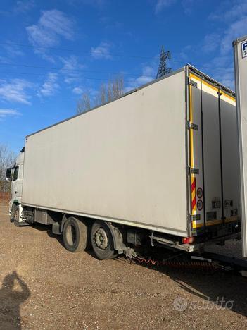 0285 autotreno biga frigo volvo