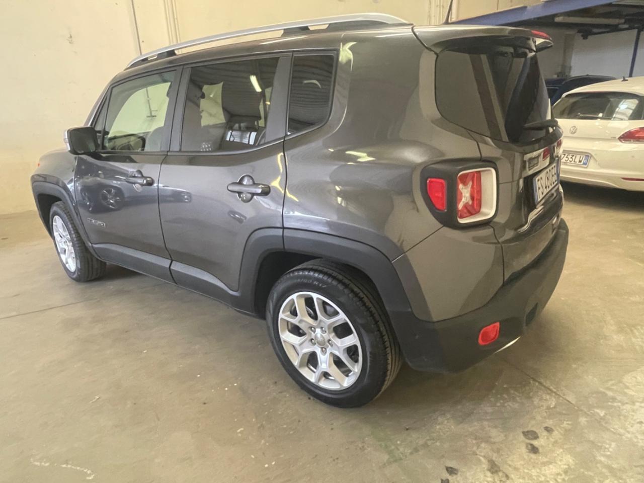 Jeep Renegade 1.6 Mjt 120 CV anno 2018 .€13800