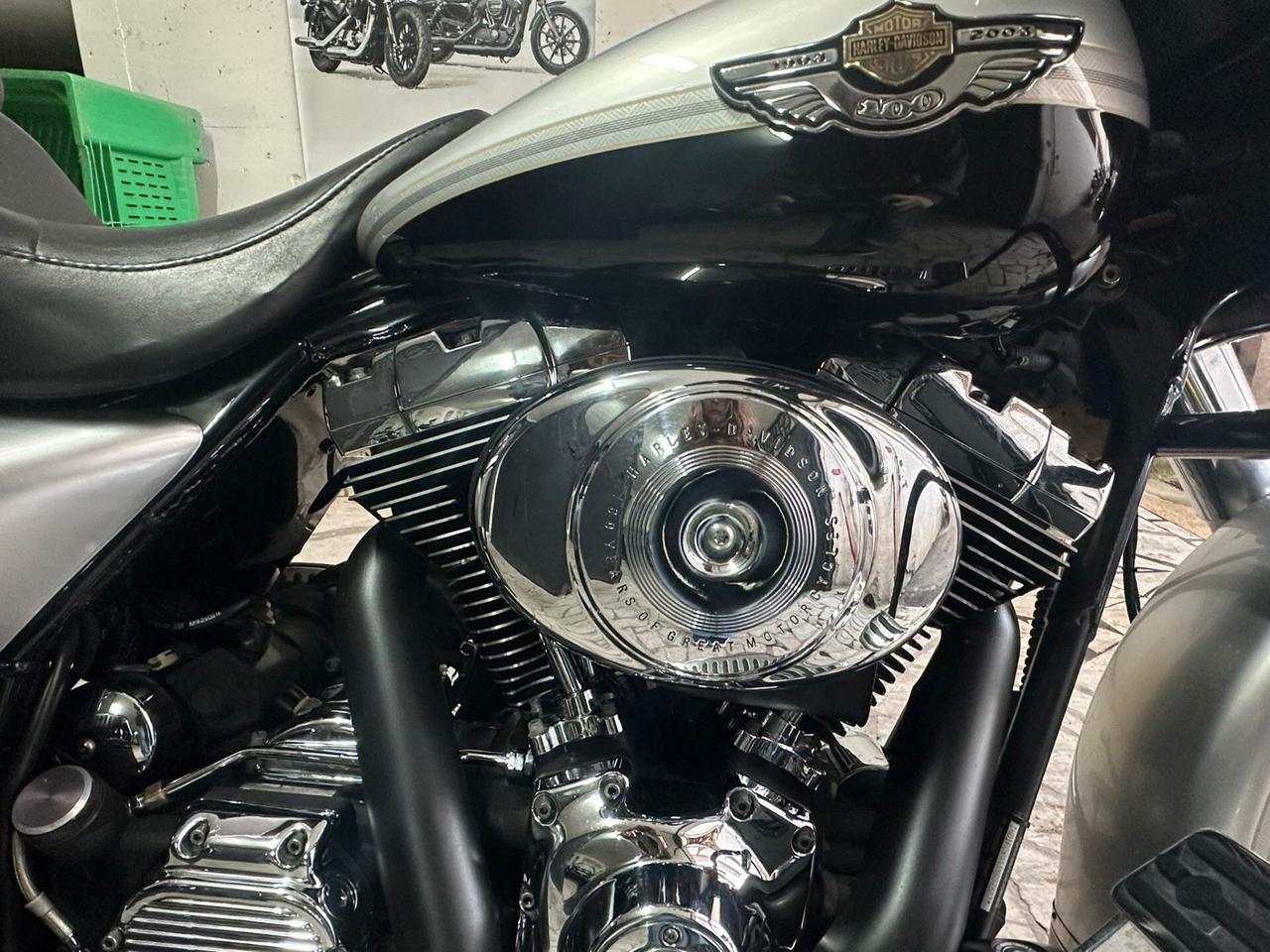 Harley-davidson FLHTCUI Ultra Classic Electra Glide 2003