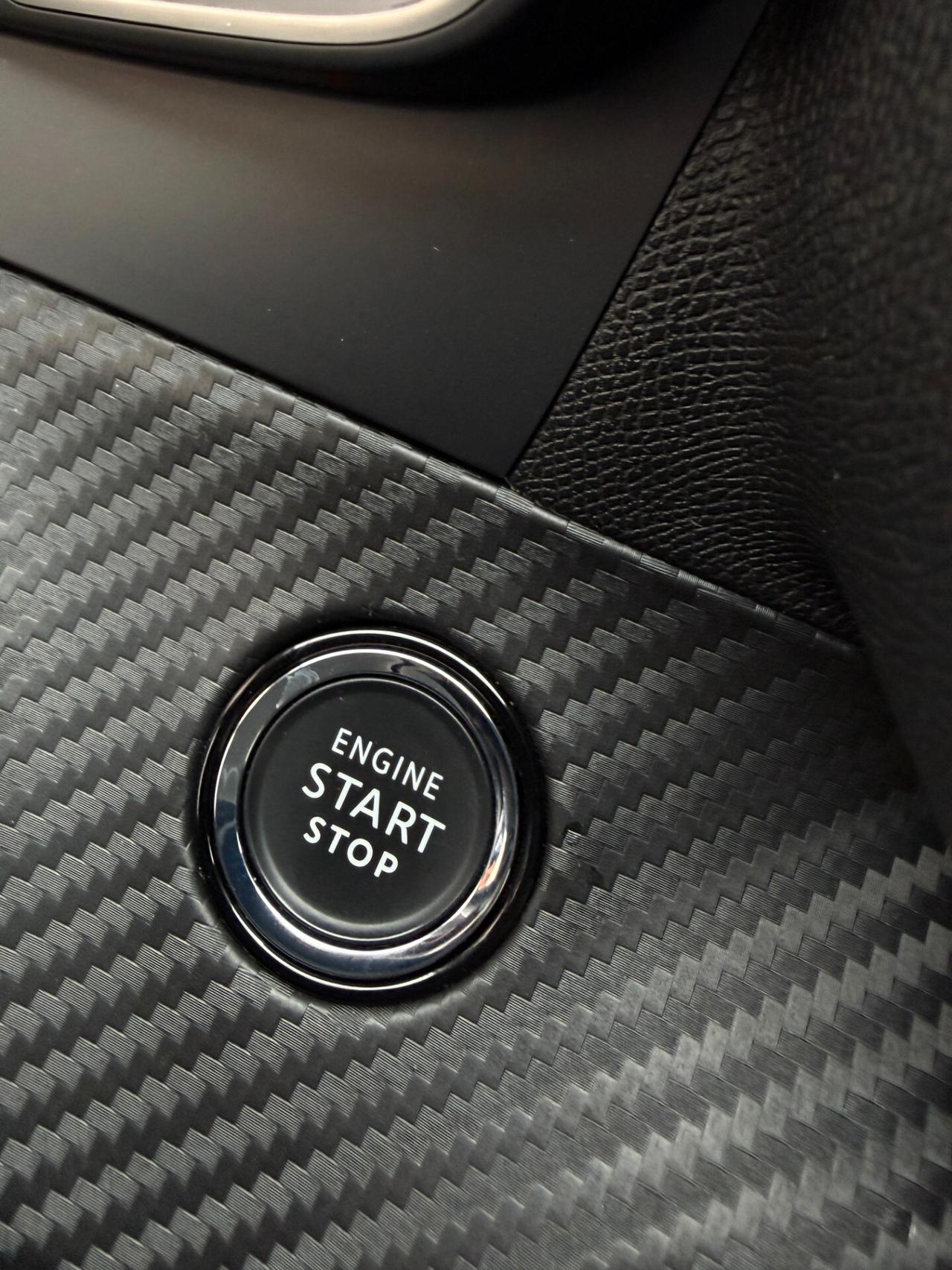 Peugeot 208 motore elettrico 136 CV 5 porte Active