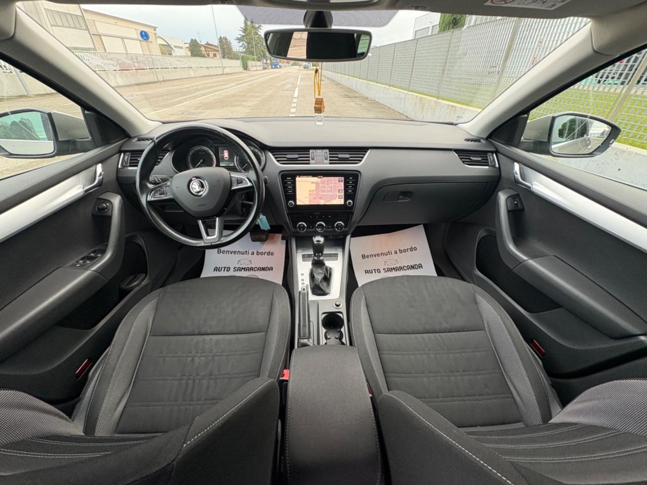 Skoda Octavia 1.4 TSI Wagon Executive G-Tec 2017