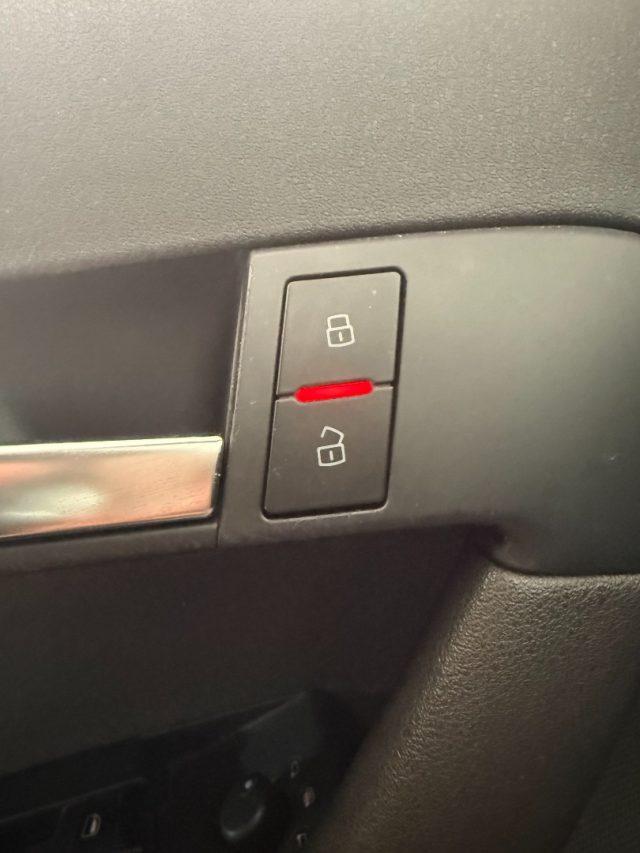 AUDI A3 SPB 1.4 16V TFSI S tronic Ambition