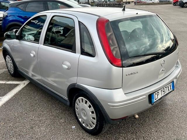 Opel Corsa 1.3 CDTI 5 porte - 2004