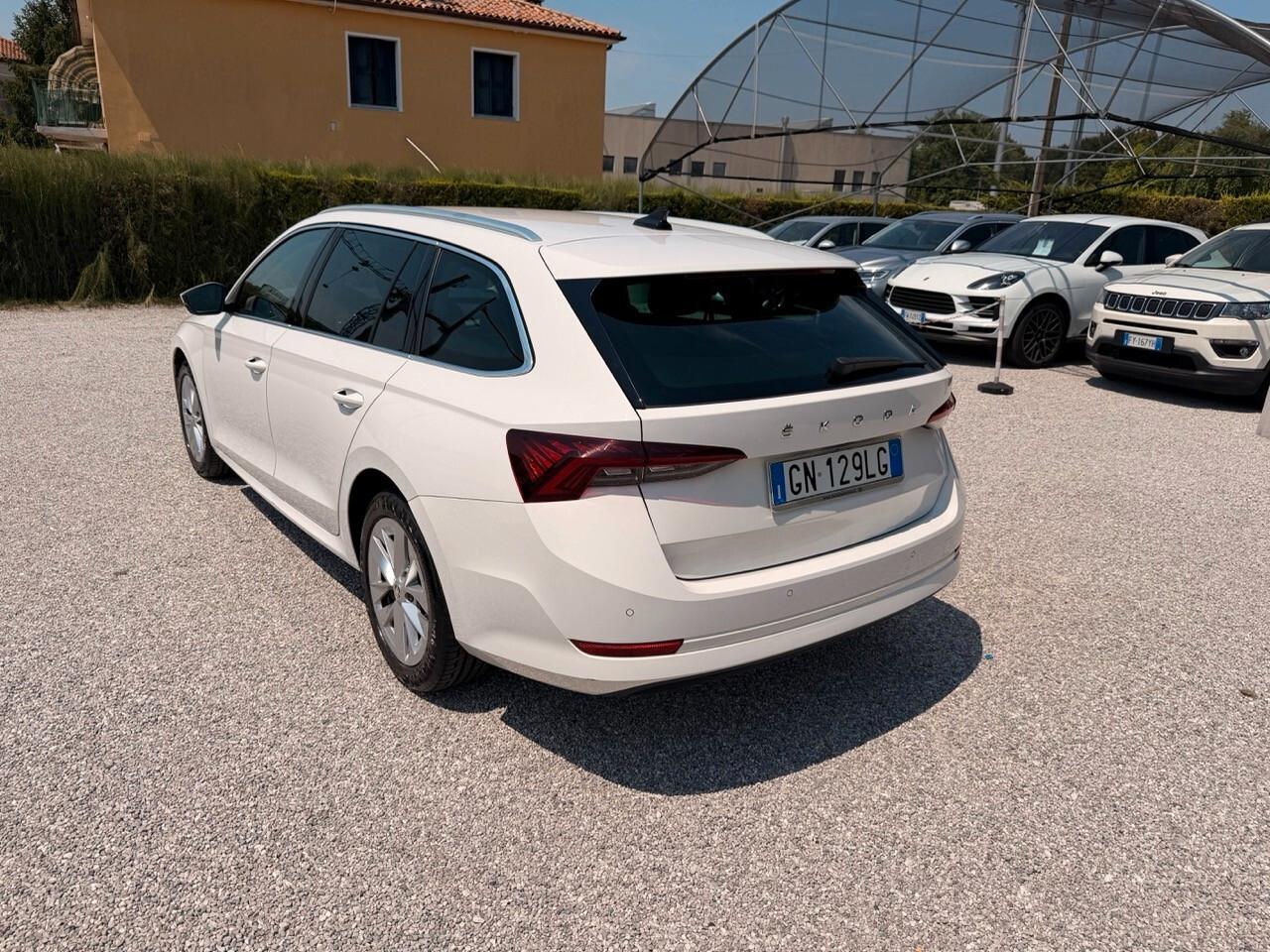 Skoda Octavia Wagon 2.0 tdi evo Style 116 cv dsg