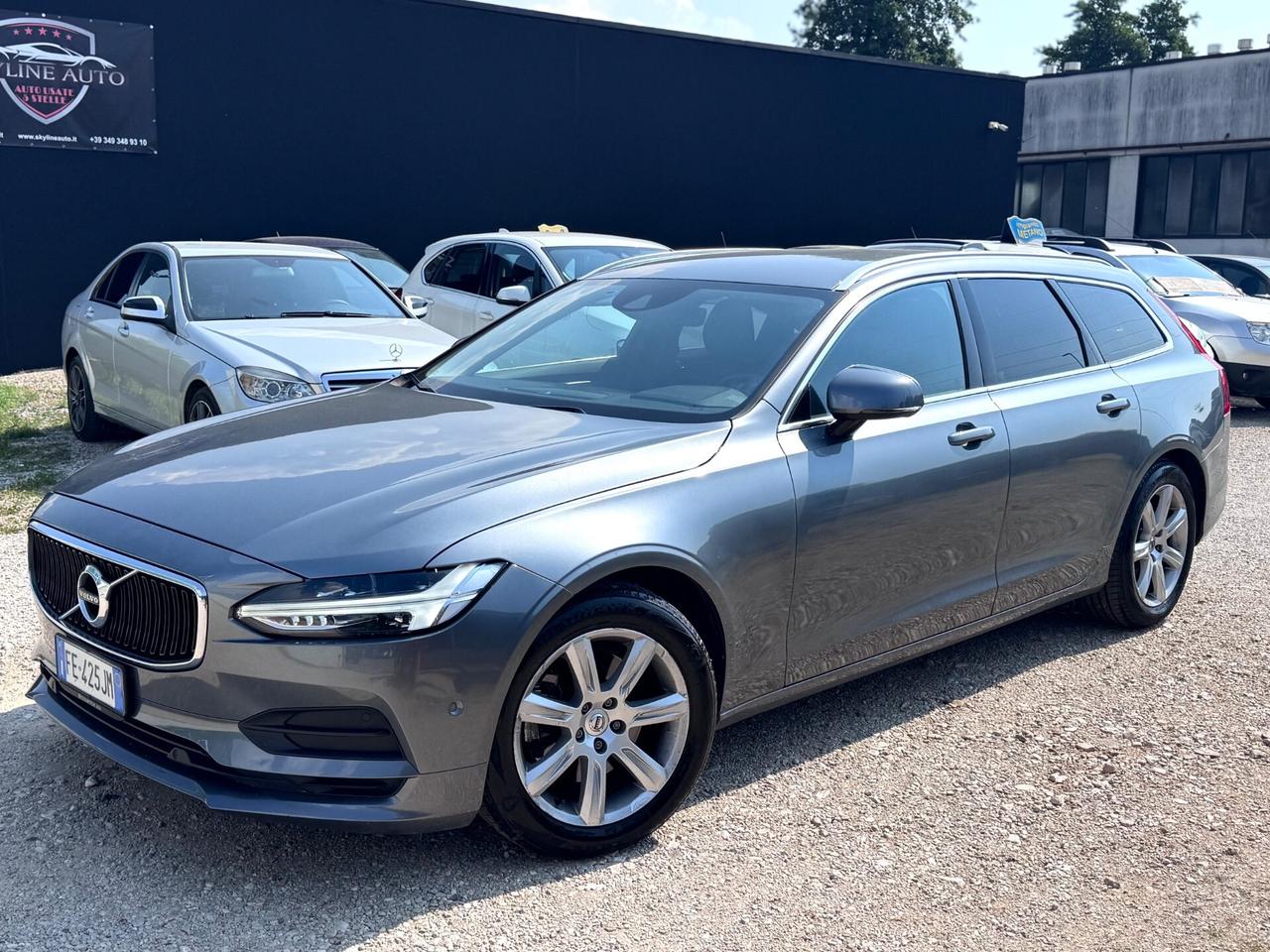 Volvo V90 D4 Automatica Momentum 2.0 Diesel 190cv