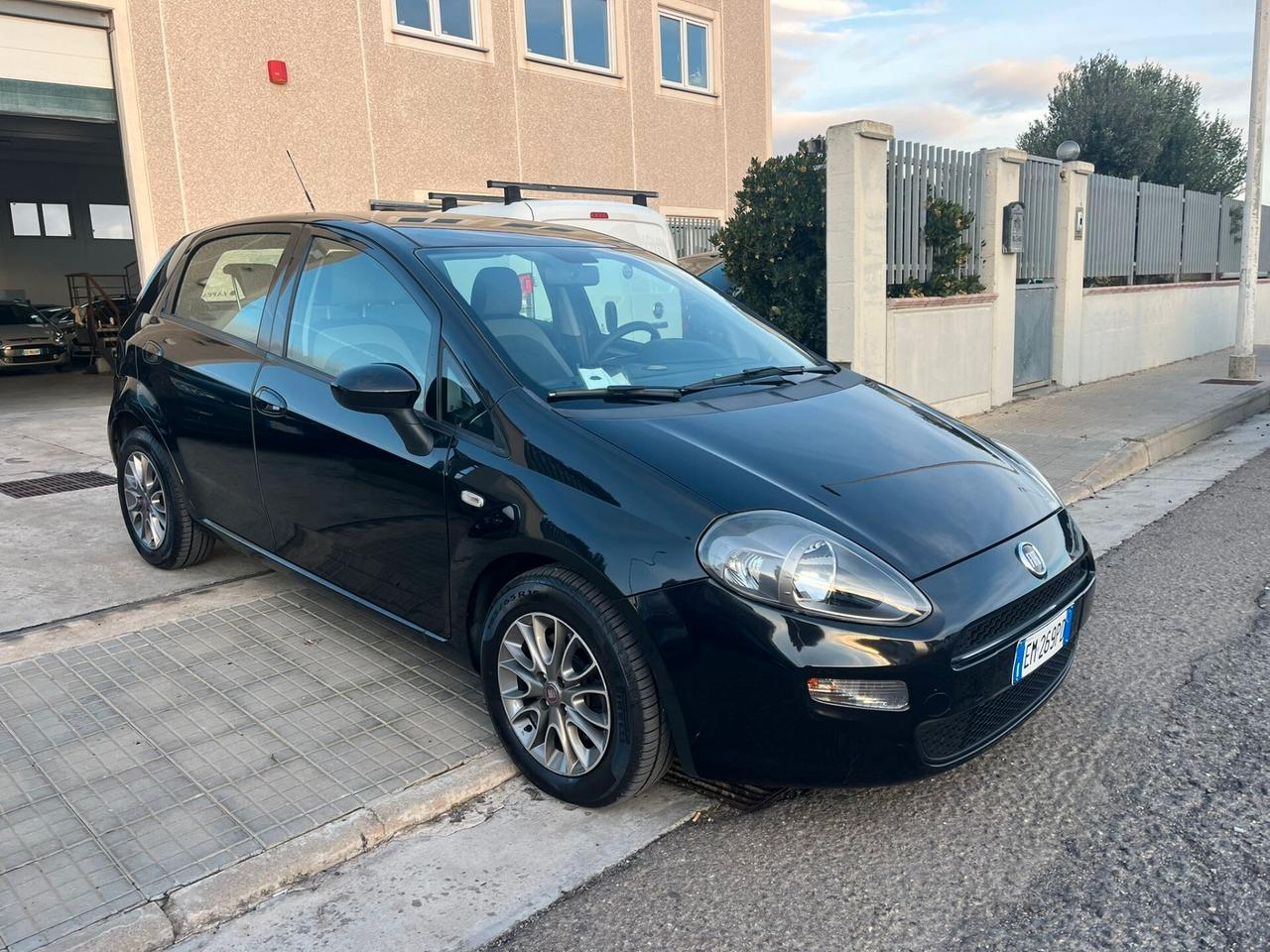 Fiat Punto 1.3 MJT II S&S 95 CV 5 porte Easy
