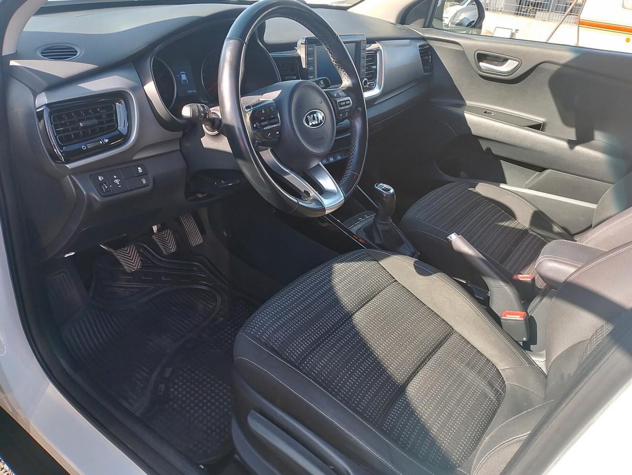 Kia Stonic 1.4 MPI 100 CV Style