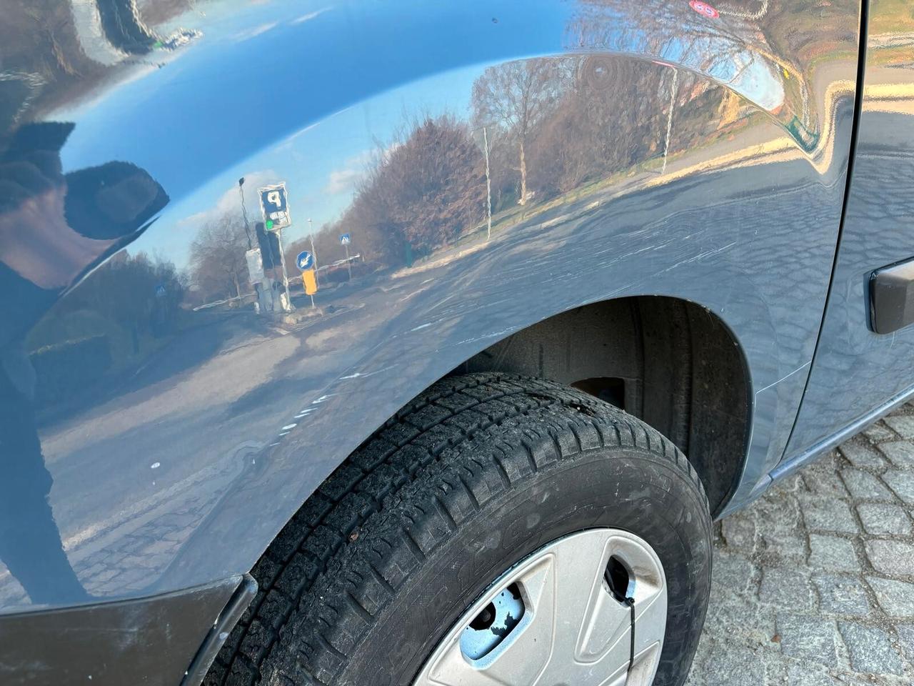 Ford Tourneo Custom IVA ESPOSTA