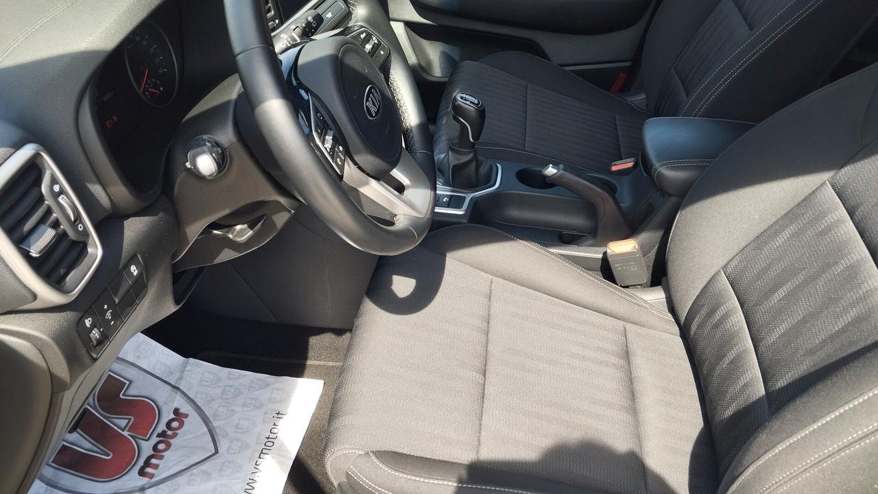 KIA SPORTAGE 1.6 HYBRID-RETROC-GARANZIA FULL